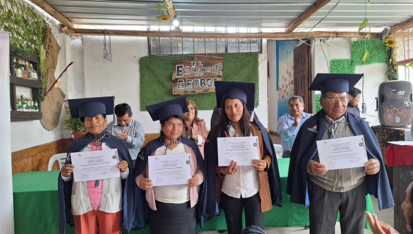 GRADUACIÓN DE PRODUCTORES DE AGUACATE EN PICAIHUA: IMPULSANDO EL DESARROLLO AGROPECUARIO EN TUNGURAHUA